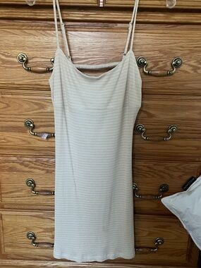 NWOT Sleeveless Yellow & Beige Ribbed Mini Dress
